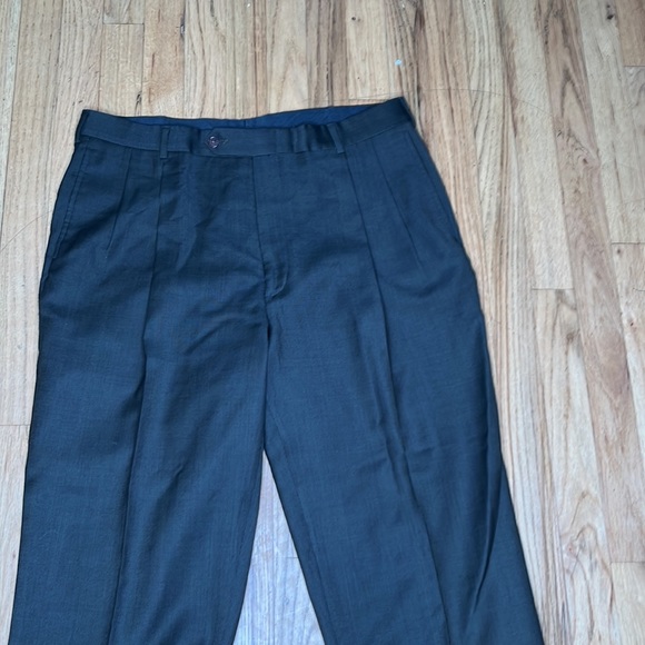 Men’s Nautica wool suit - Picture 2 of 4